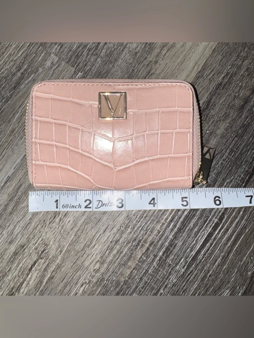 The Victoria Small Wallet By Victoria’s Secret Blush Sand Crocodile Embossed - Picture 8 of 9